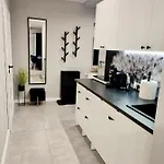 شقة Chopina كارباش